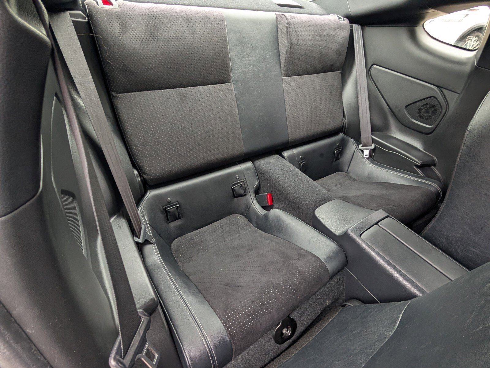 Used 2023 Toyota GR86 Premium image 18