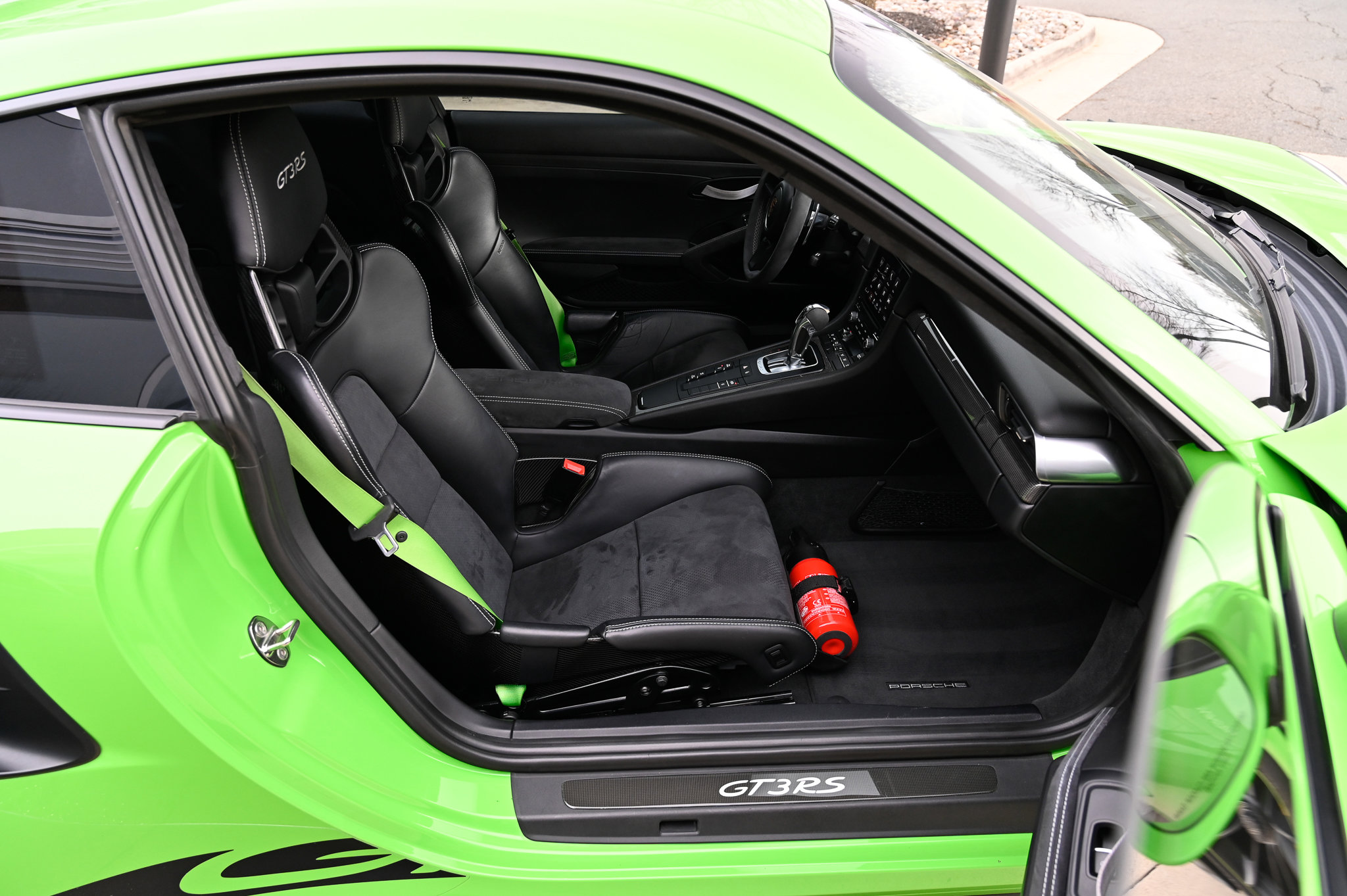Used 2019 Porsche 911 GT3 RS image 38