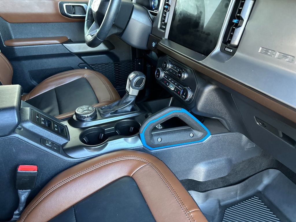 Certified 2022 Ford Bronco Outer Banks AWD/4WD image 15