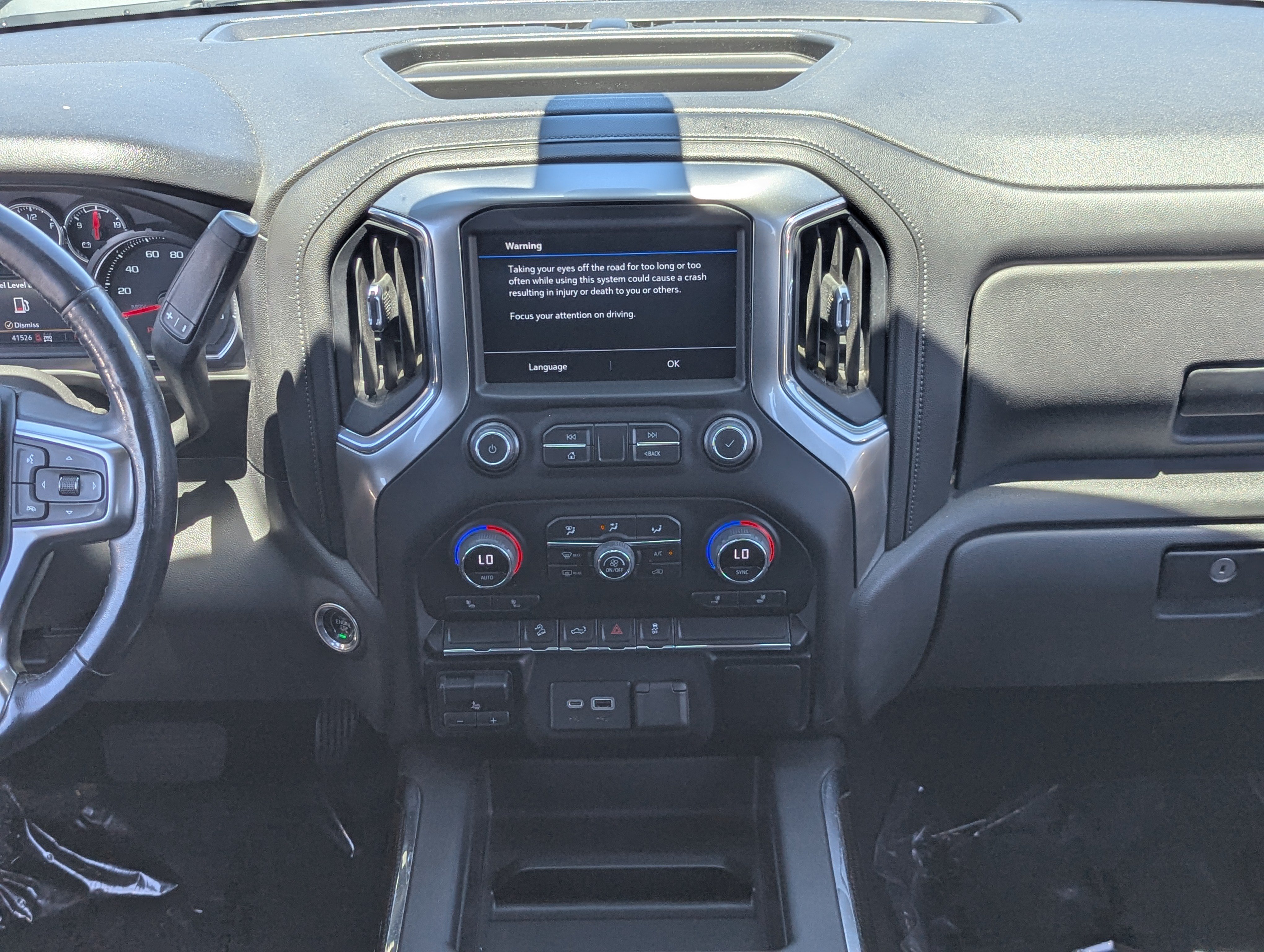 Used 2021 Chevrolet Silverado 1500 LT Trail Boss w/ Bed Protection Package AWD/4WD image 17