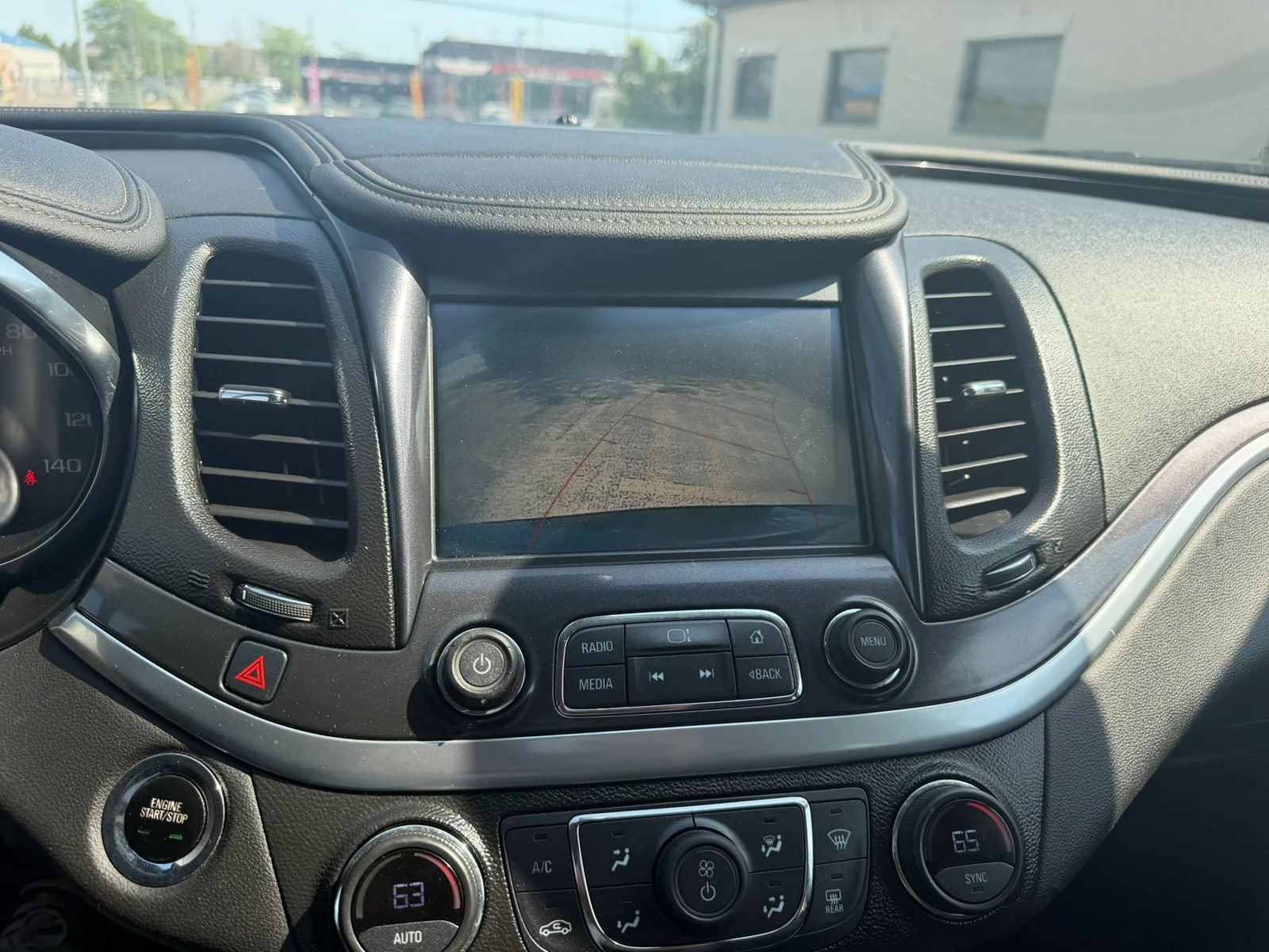Used 2019 Chevrolet Impala LT FWD image 17