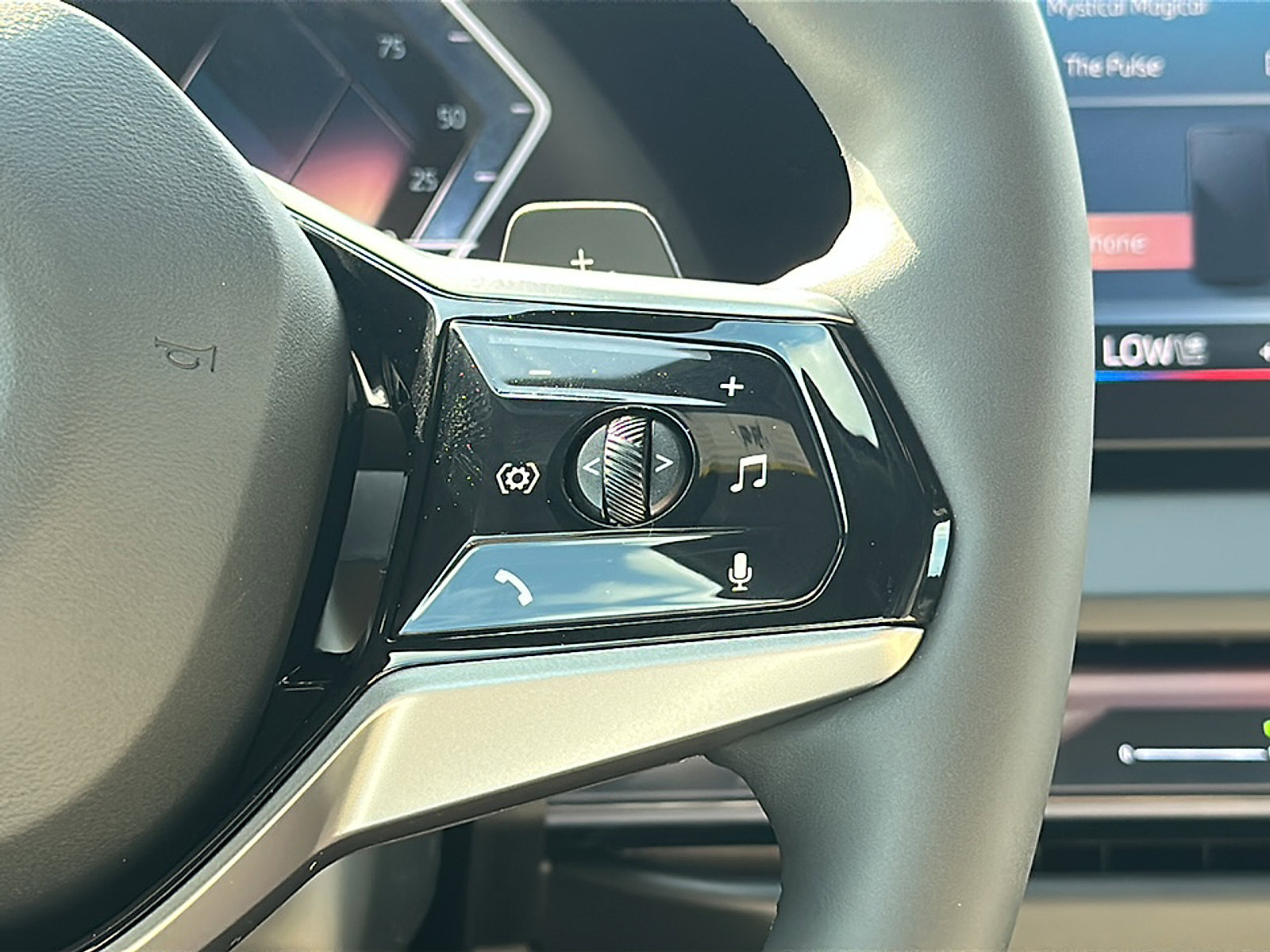 New 2026 BMW X3 xDrive30 w/ Convenience Package image 18