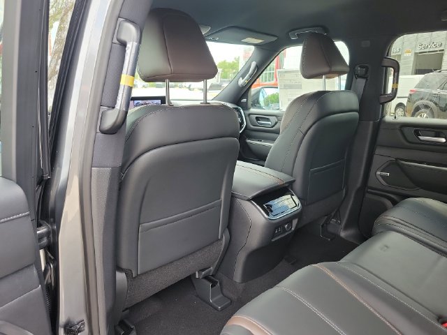 New 2026 Nissan Armada SL AWD/4WD image 13
