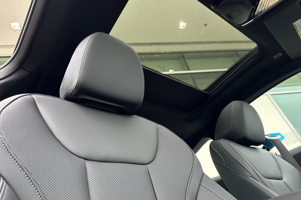 New 2026 BMW 430i Coupe w/ M Sport Package image 16