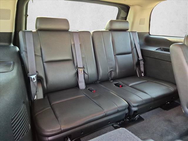 Used 2014 Cadillac Escalade Luxury RWD image 22