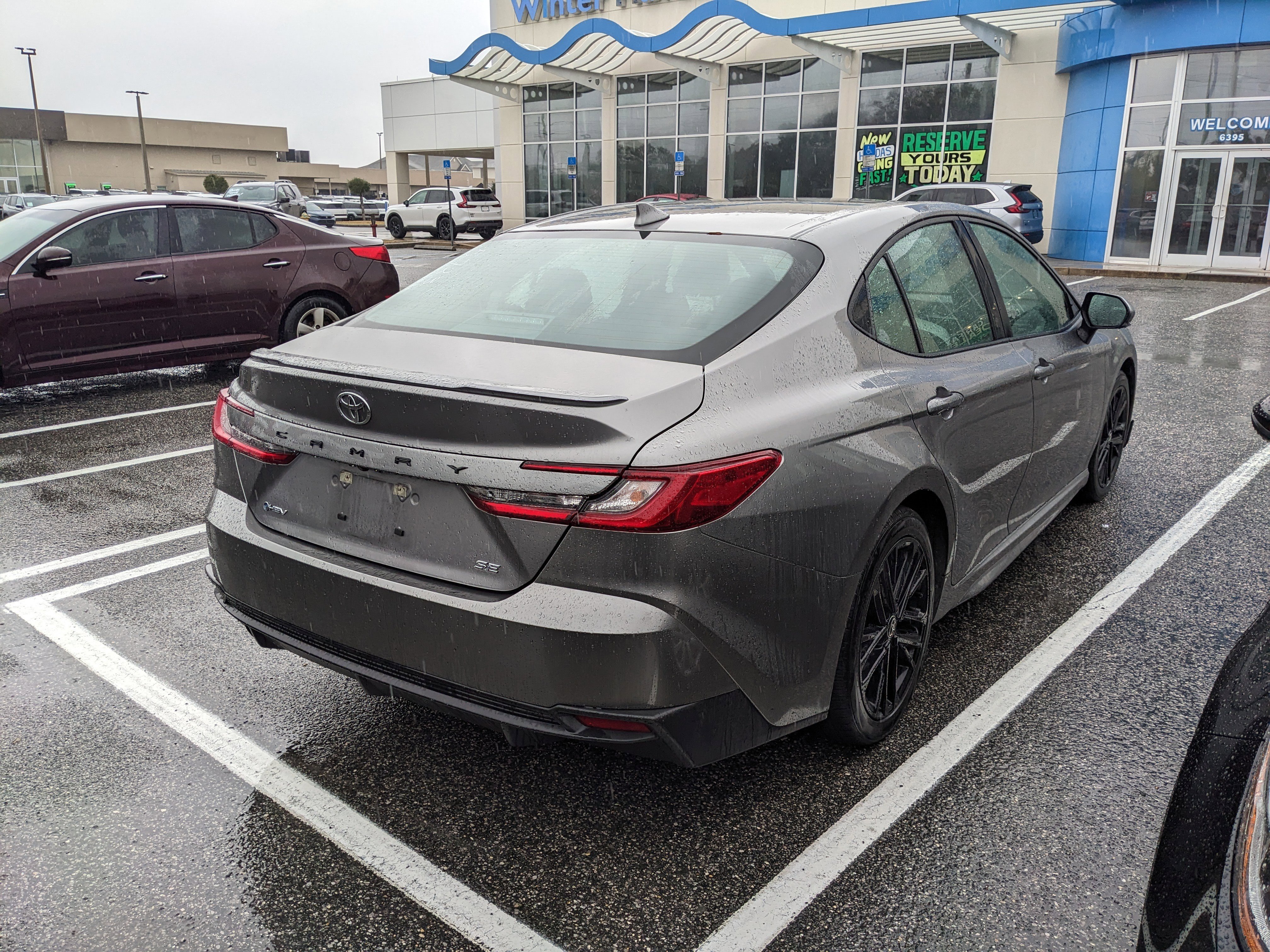 Used 2025 Toyota Camry SE image 18