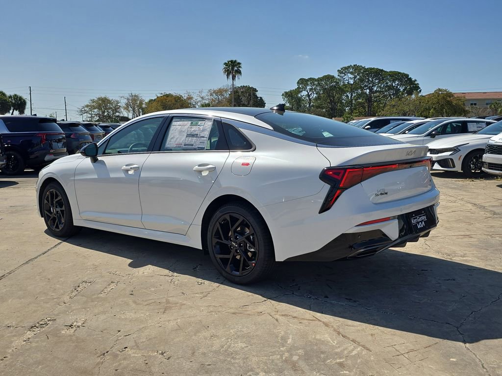 New 2026 Kia K5 GT-Line image 6