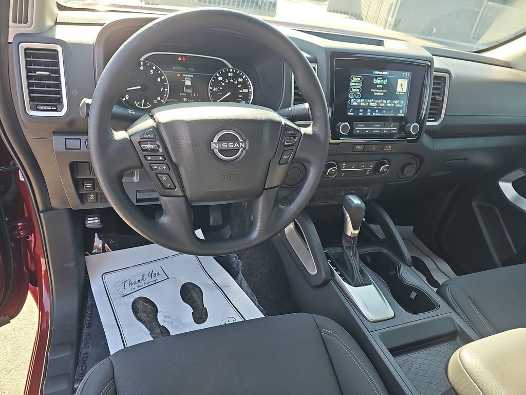 Used 2024 Nissan Frontier SV RWD image 19
