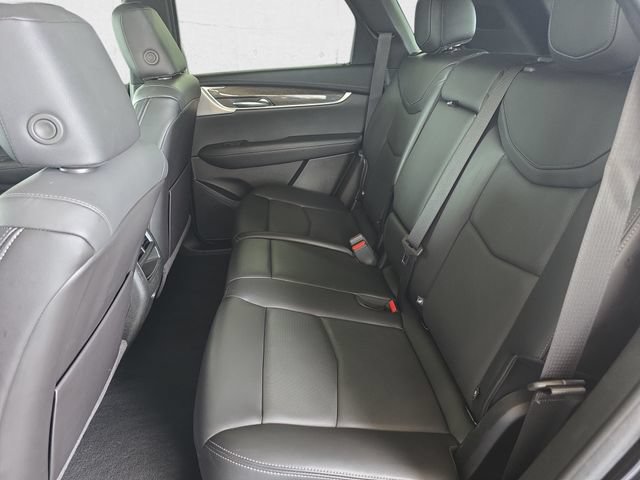 Certified 2024 Cadillac XT5 Sportv w/ LPO, Floor Liner Package AWD/4WD image 14