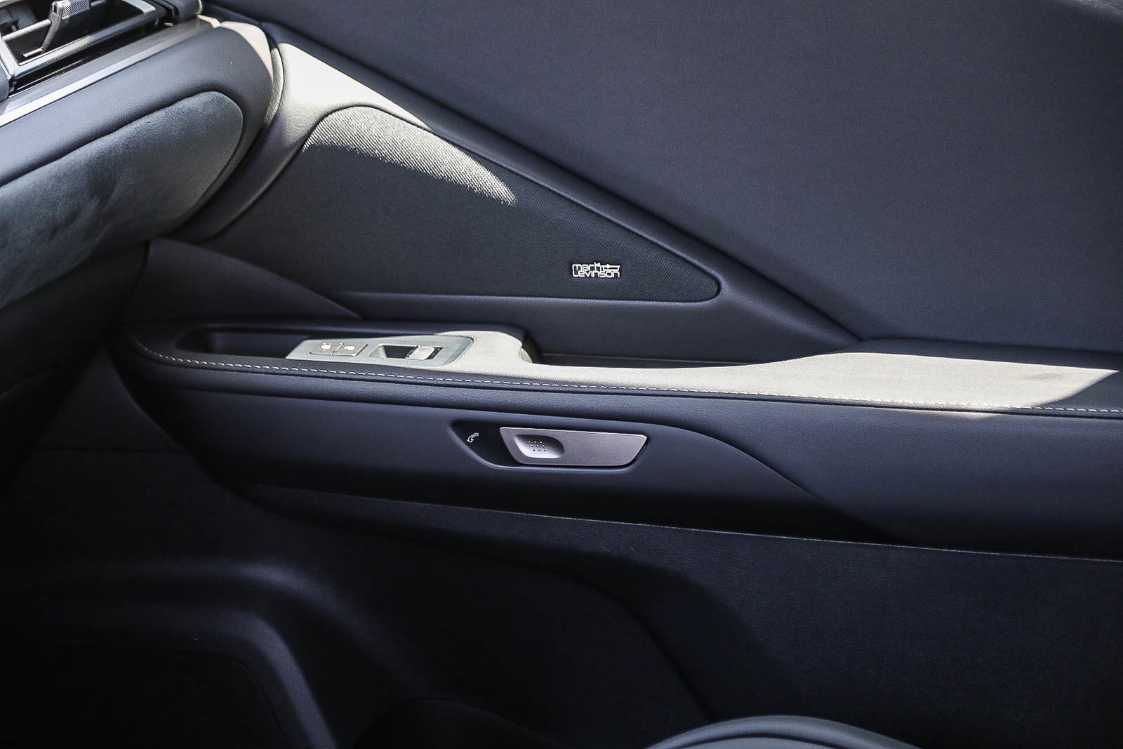 New 2026 Lexus TX 500h AWD image 21