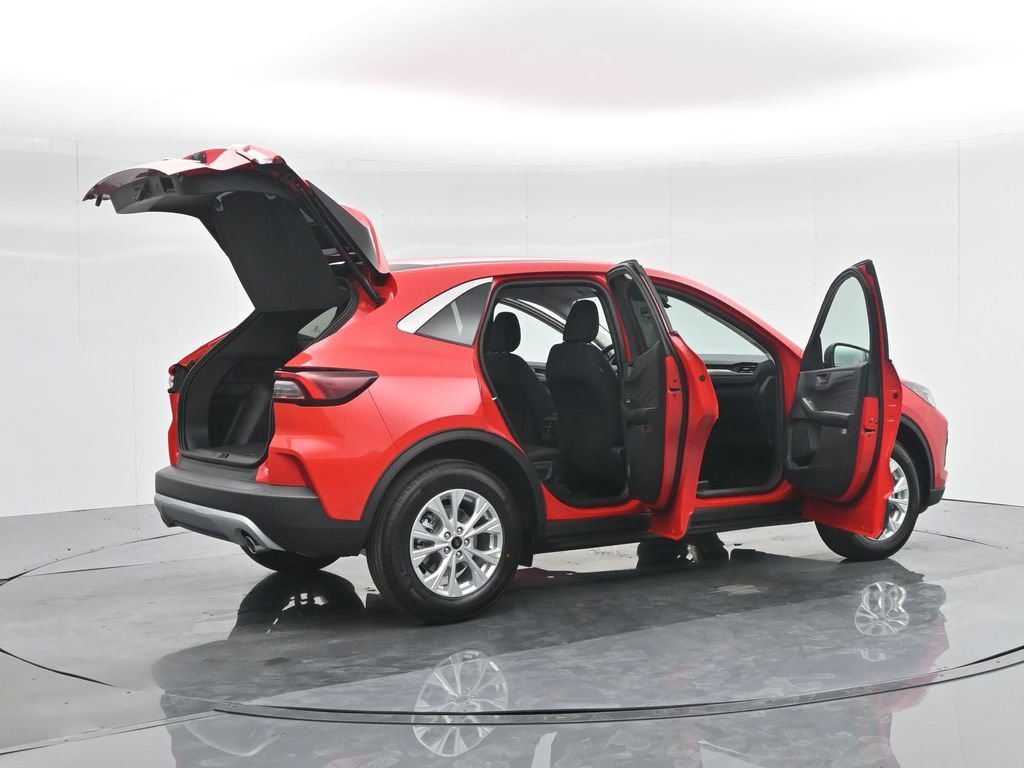 Used 2024 Ford Escape Active image 5