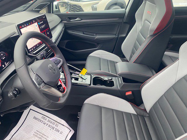 New 2026 Volkswagen GTI SE image 7