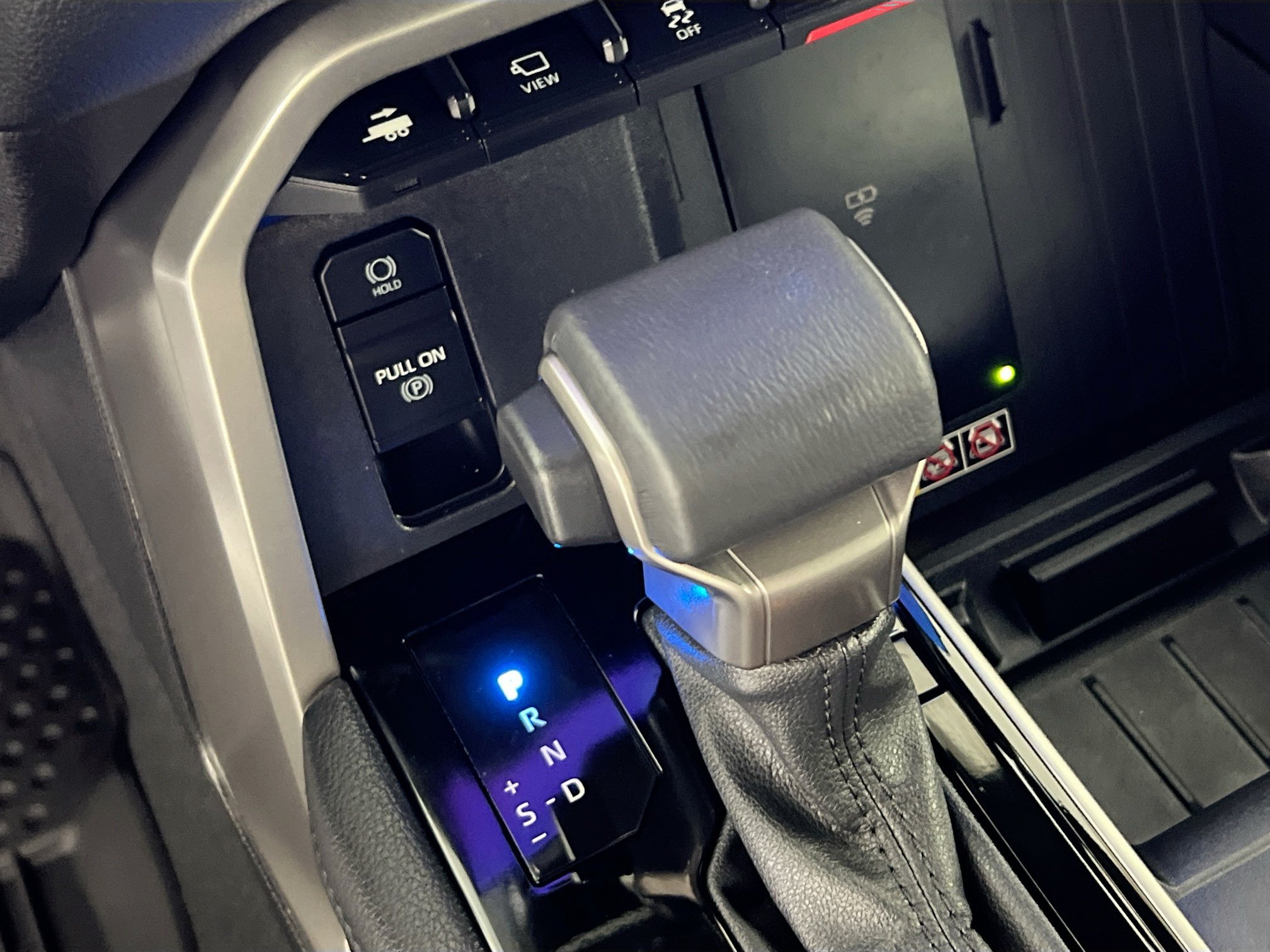 New 2026 Toyota Tundra Limited AWD/4WD image 25