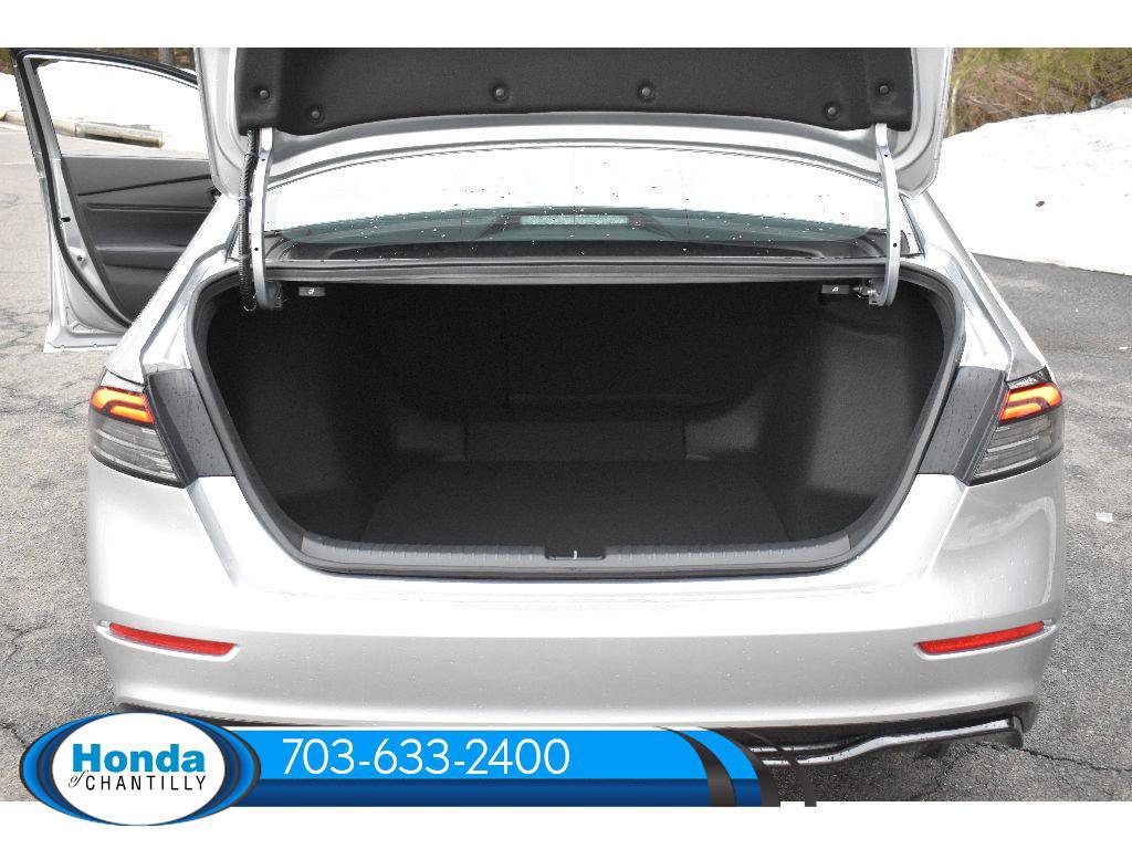 New 2026 Honda Accord Hybrid Sport-L FWD image 33