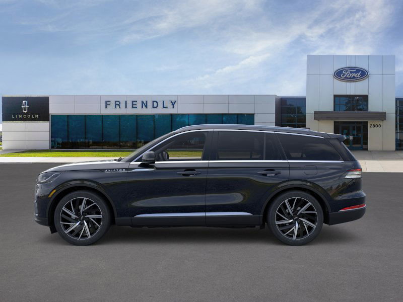 New 2026 Lincoln Aviator Reserve image 3