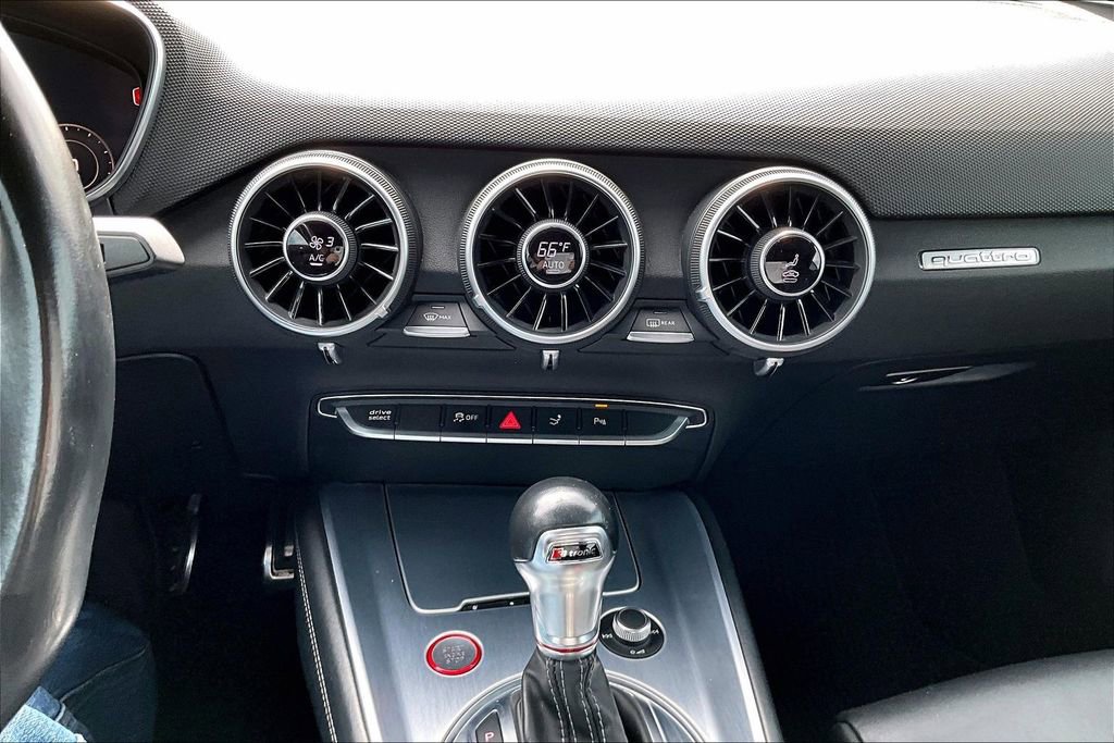 Used 2016 Audi TTS 2.0T Coupe AWD/4WD image 31