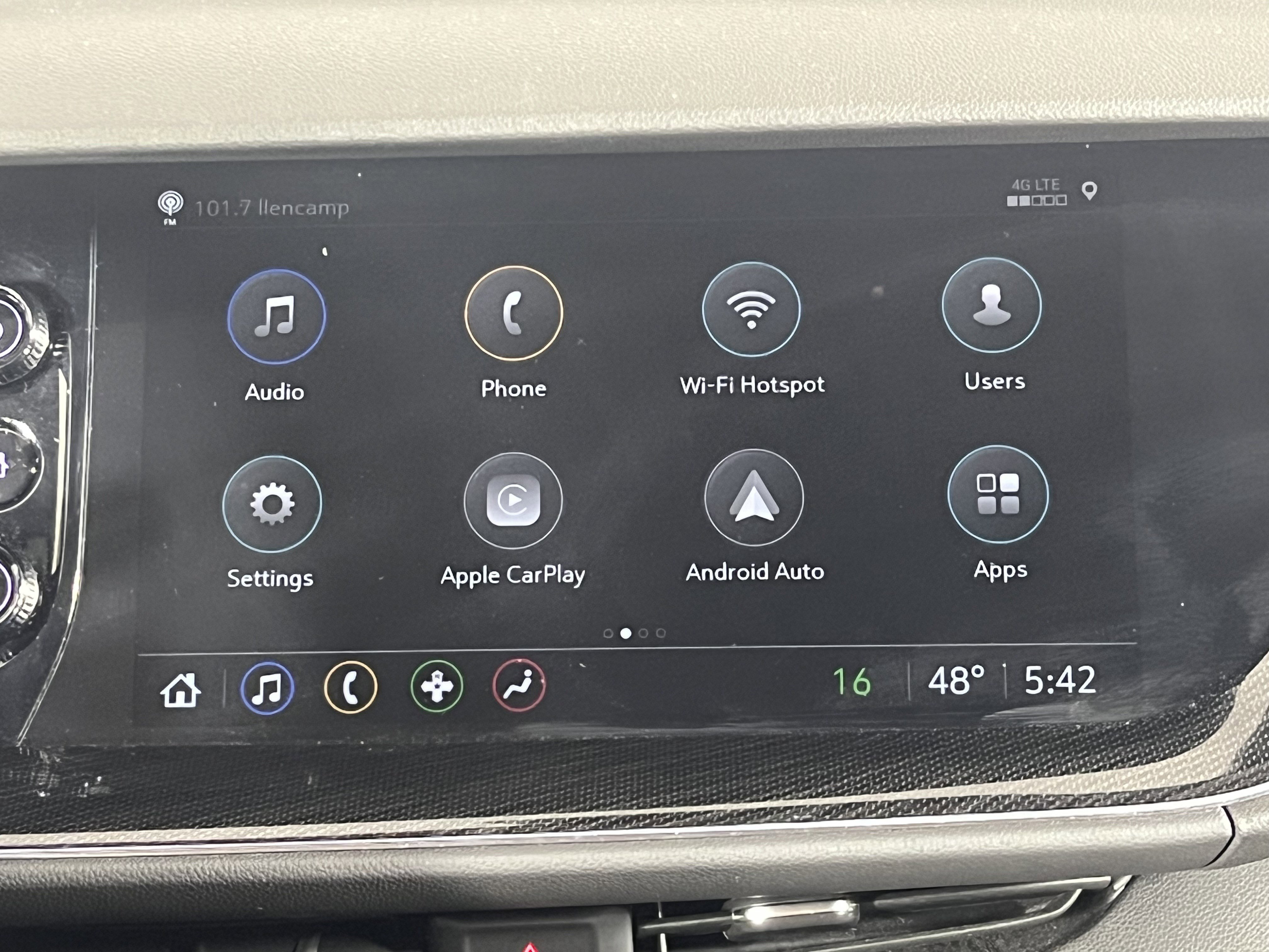 Used 2023 Buick Envision Essence image 15