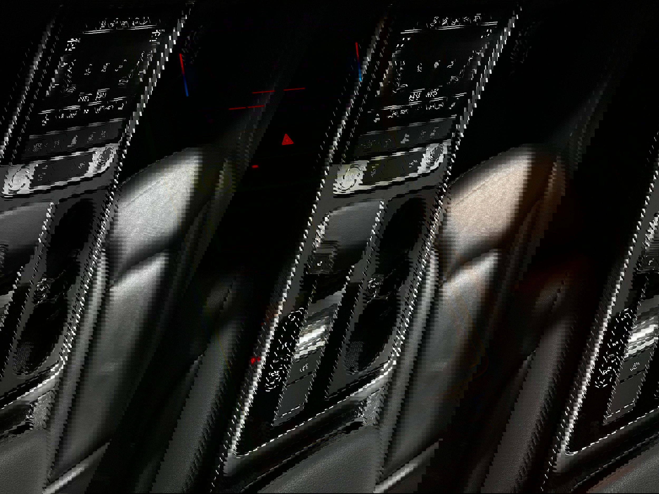 Used 2020 Audi Q7 3.0T Premium image 11