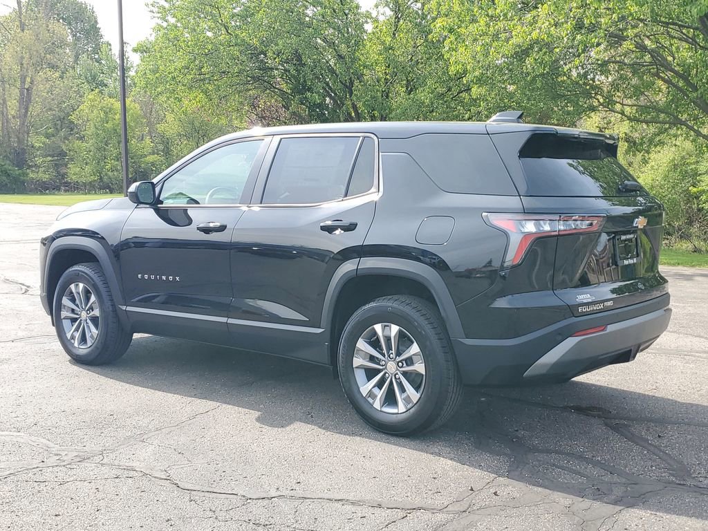 New 2026 Chevrolet Equinox LT w/ Convenience Package II AWD/4WD image 4