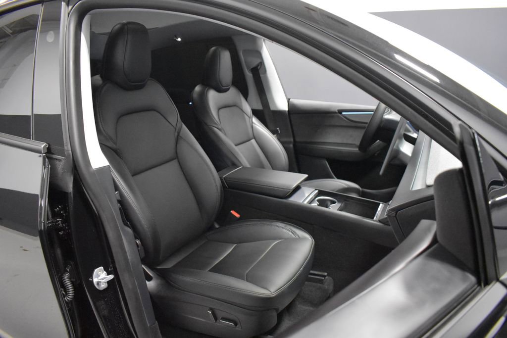 Used 2026 Tesla Model Y Long Range image 14