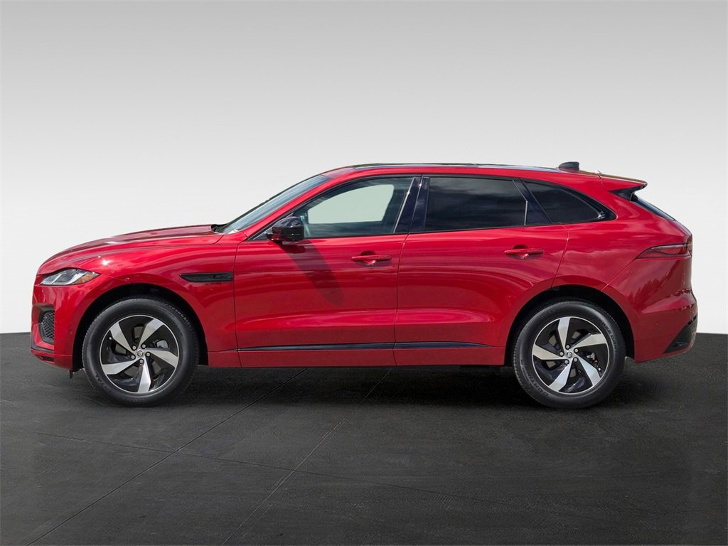 Used 2025 Jaguar F-PACE R-Dynamic S image 7