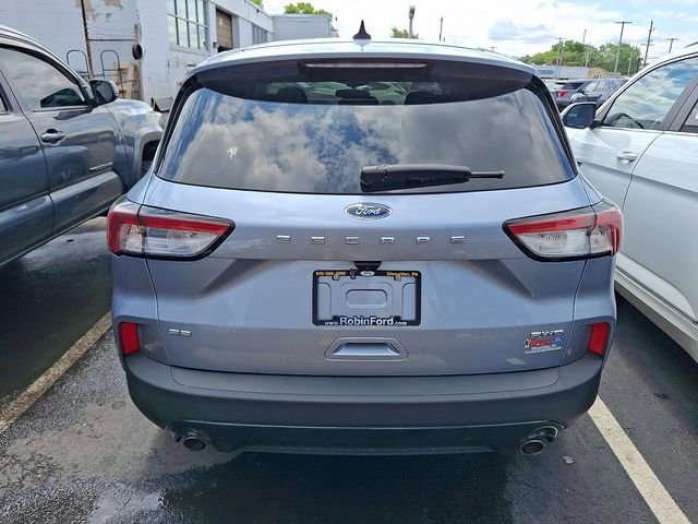 Certified 2022 Ford Escape SE w/ SE Sport Appearance Package AWD/4WD image 6