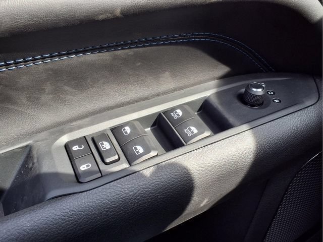 New 2026 Jeep Compass Latitude AWD/4WD image 15