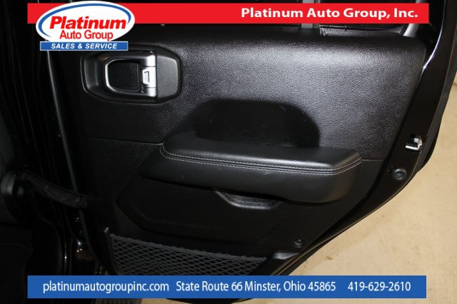 Used 2019 Jeep Wrangler Unlimited Sahara w/ Safety Group image 35