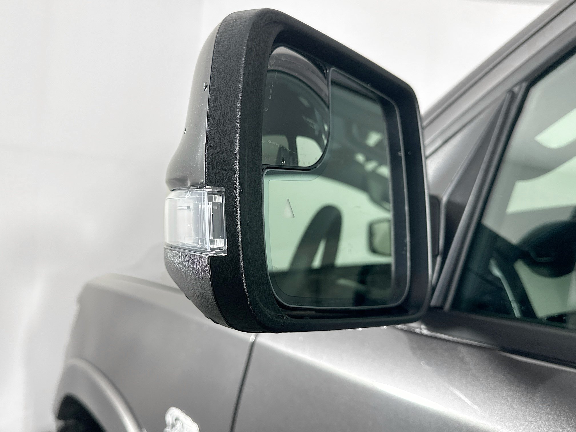 Used 2026 RAM 1500 Laramie w/ Night Edition AWD/4WD image 16