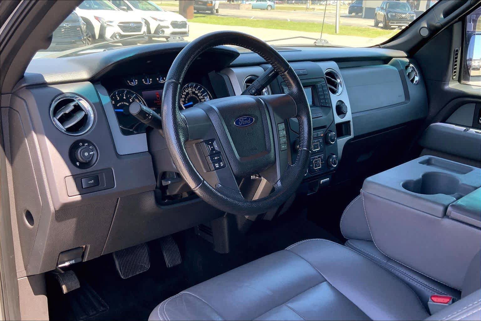 Used 2013 Ford F150 XLT w/ Luxury Equipment Group RWD image 17
