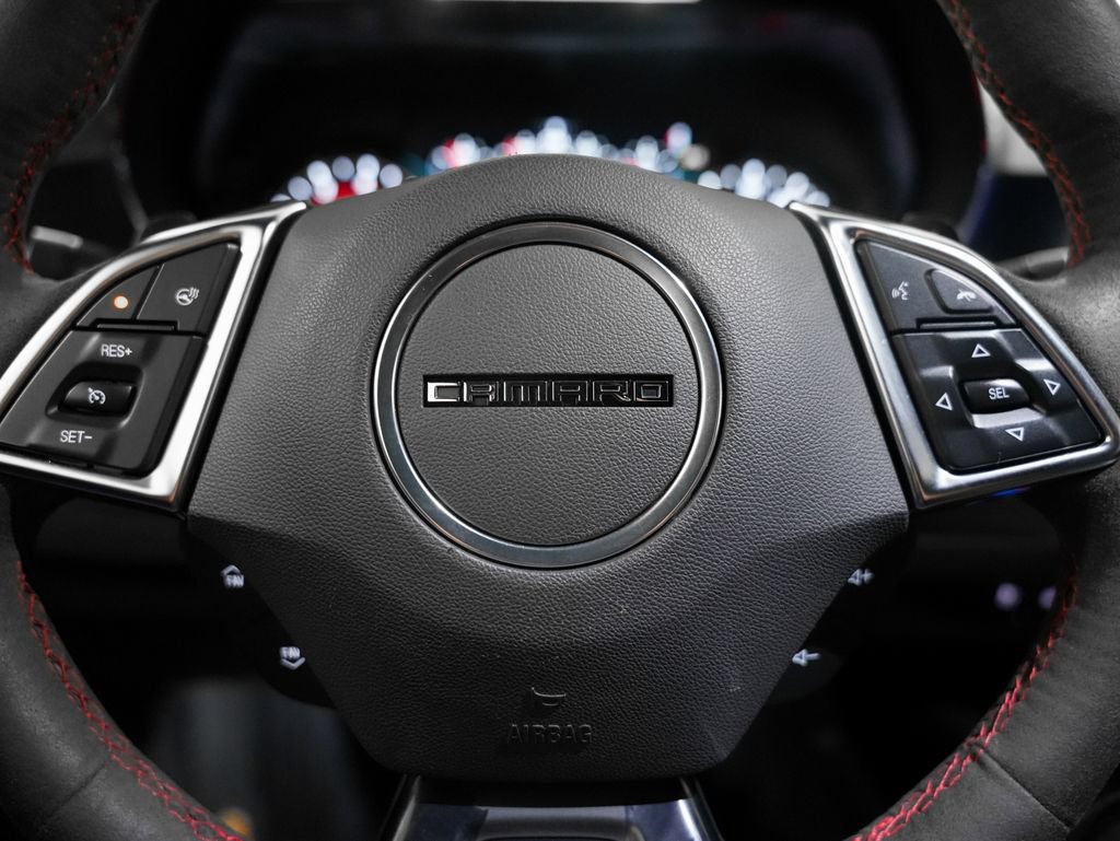 Used 2018 Chevrolet Camaro ZL1 RWD image 14