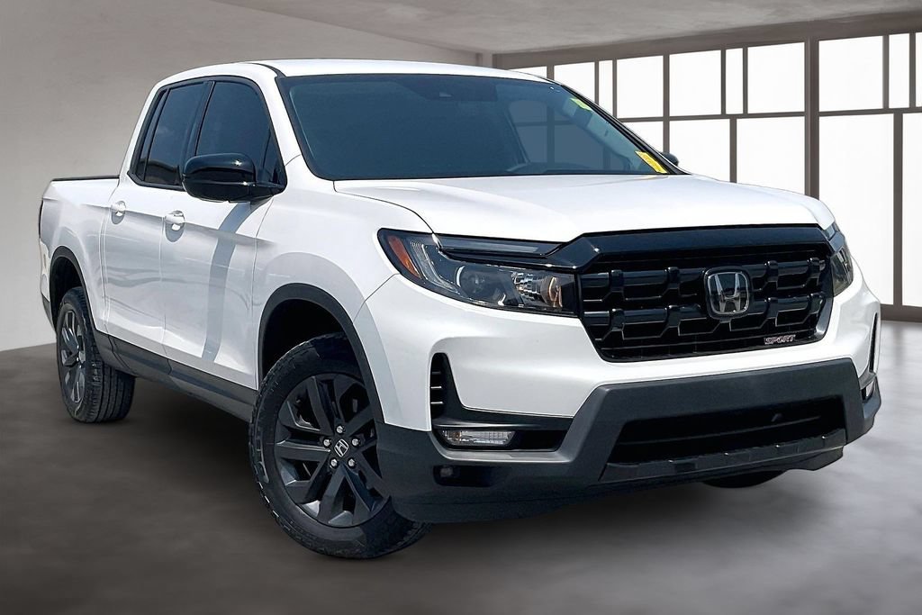 Used 2024 Honda Ridgeline Sport image 3