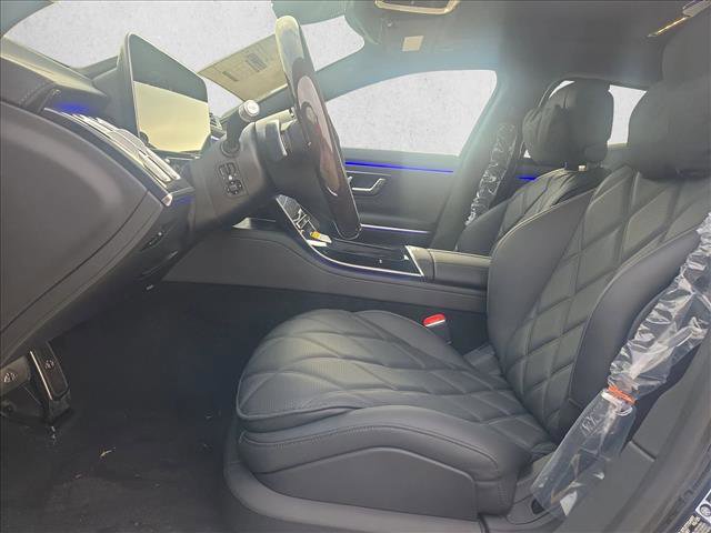 New 2026 Mercedes-Benz Maybach S 680 4MATIC video 4