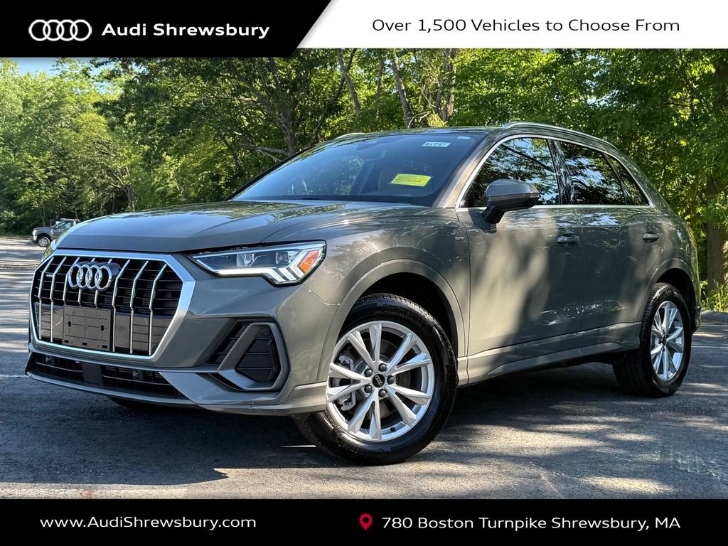 Used 2023 Audi Q3 2.0T Premium w/ Convenience Package AWD/4WD image 1