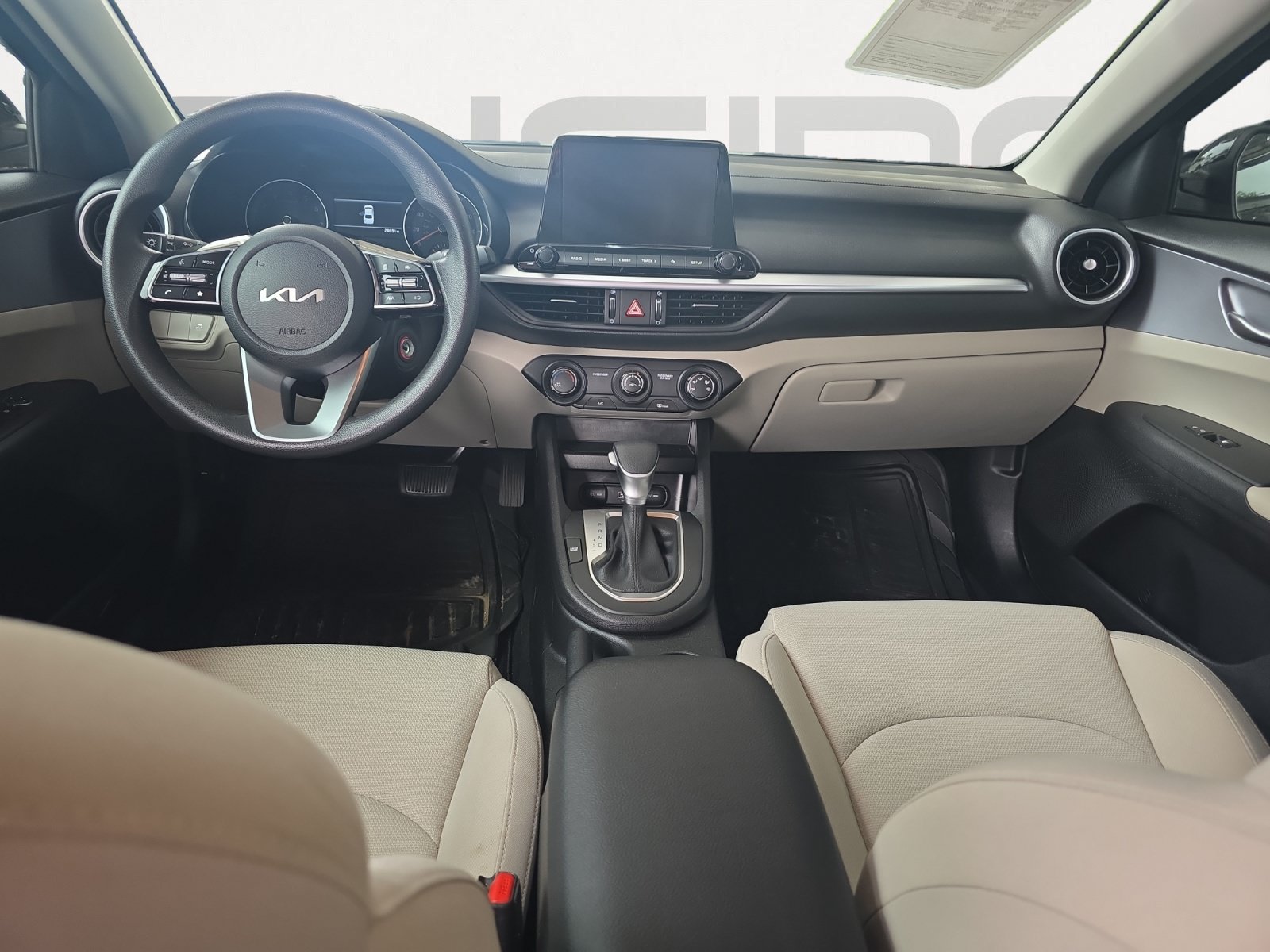 Certified 2023 Kia Forte LXS FWD image 2