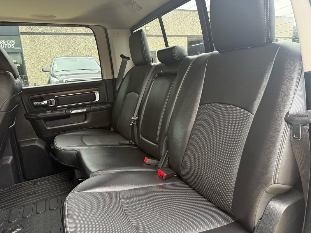 Used 2015 RAM 1500 Laramie w/ Convenience Group AWD/4WD image 13