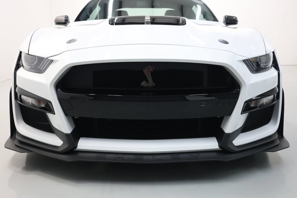 Used 2022 Ford Mustang Shelby GT500 w/ Carbon Fiber Track Pack RWD image 62
