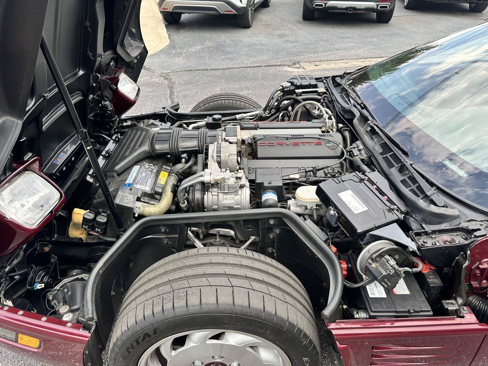 Used 1993 Chevrolet Corvette Coupe RWD image 21