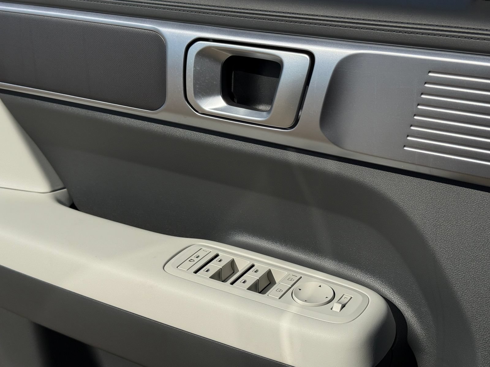 New 2027 Hyundai Santa Fe SE FWD image 22