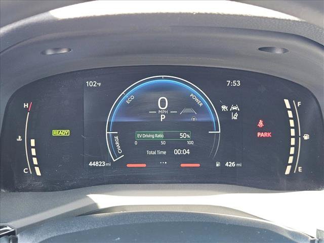Used 2025 Toyota Camry LE FWD image 14