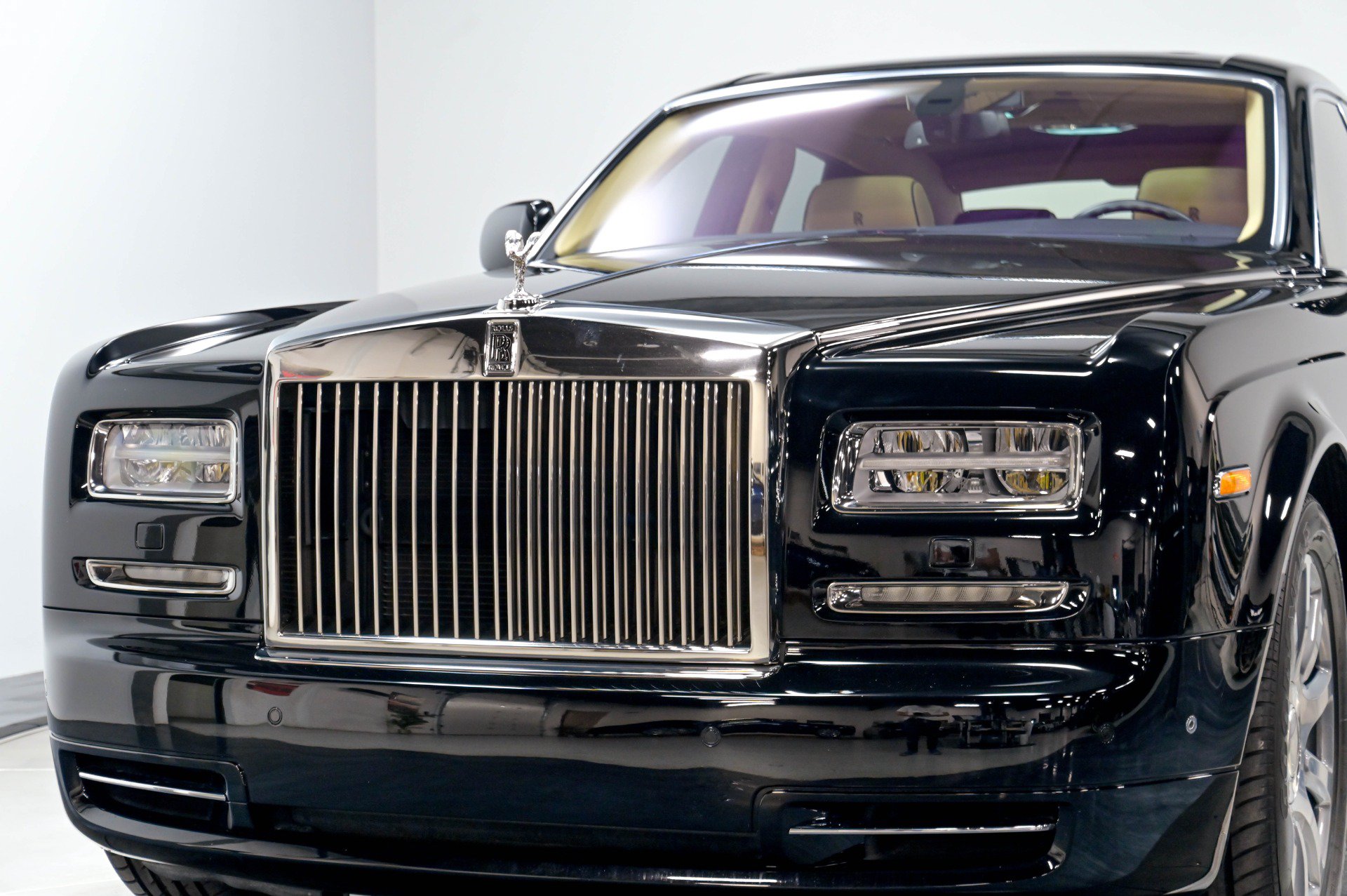 Used 2013 Rolls-Royce Phantom Sedan RWD image 91