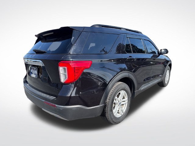 Used 2023 Ford Explorer XLT w/ Equipment Group 202A AWD/4WD image 5