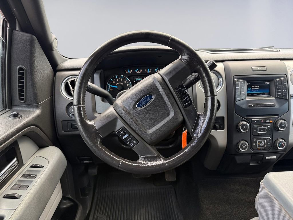 Used 2014 Ford F150 XLT w/ Equipment Group 302A Luxury AWD/4WD image 14