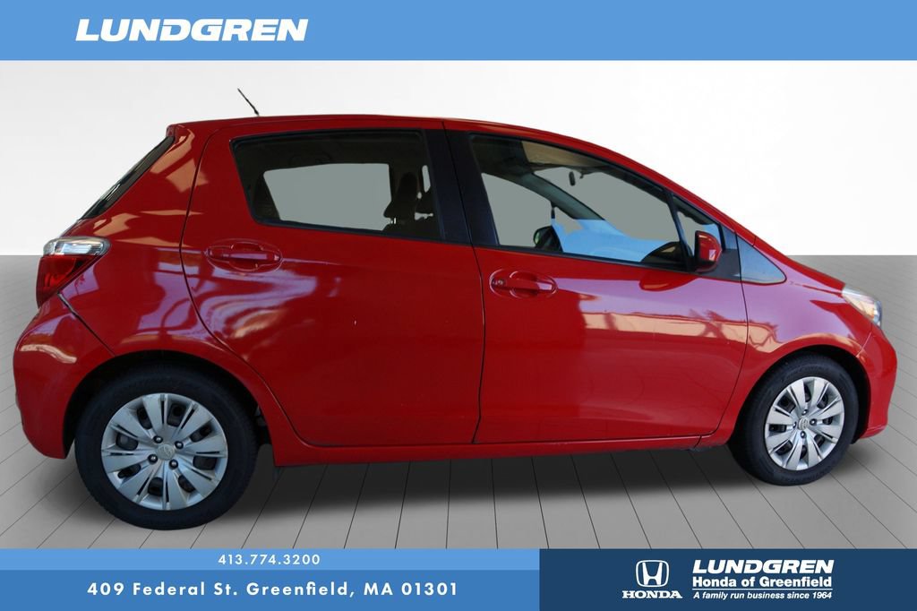 Used 2014 Toyota Yaris LE FWD image 10