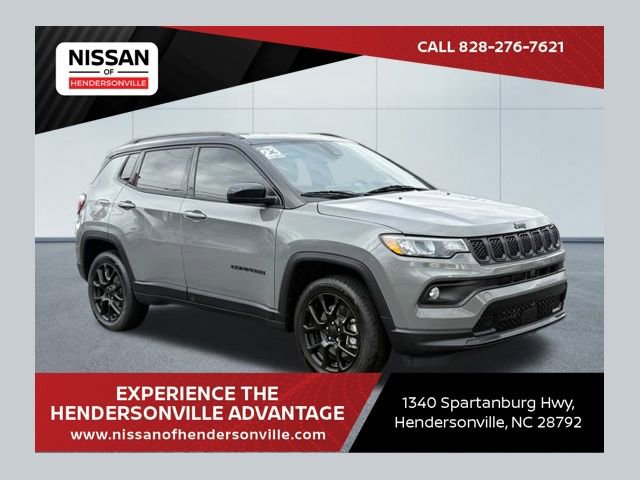 Used 2023 Jeep Compass Altitude image 1