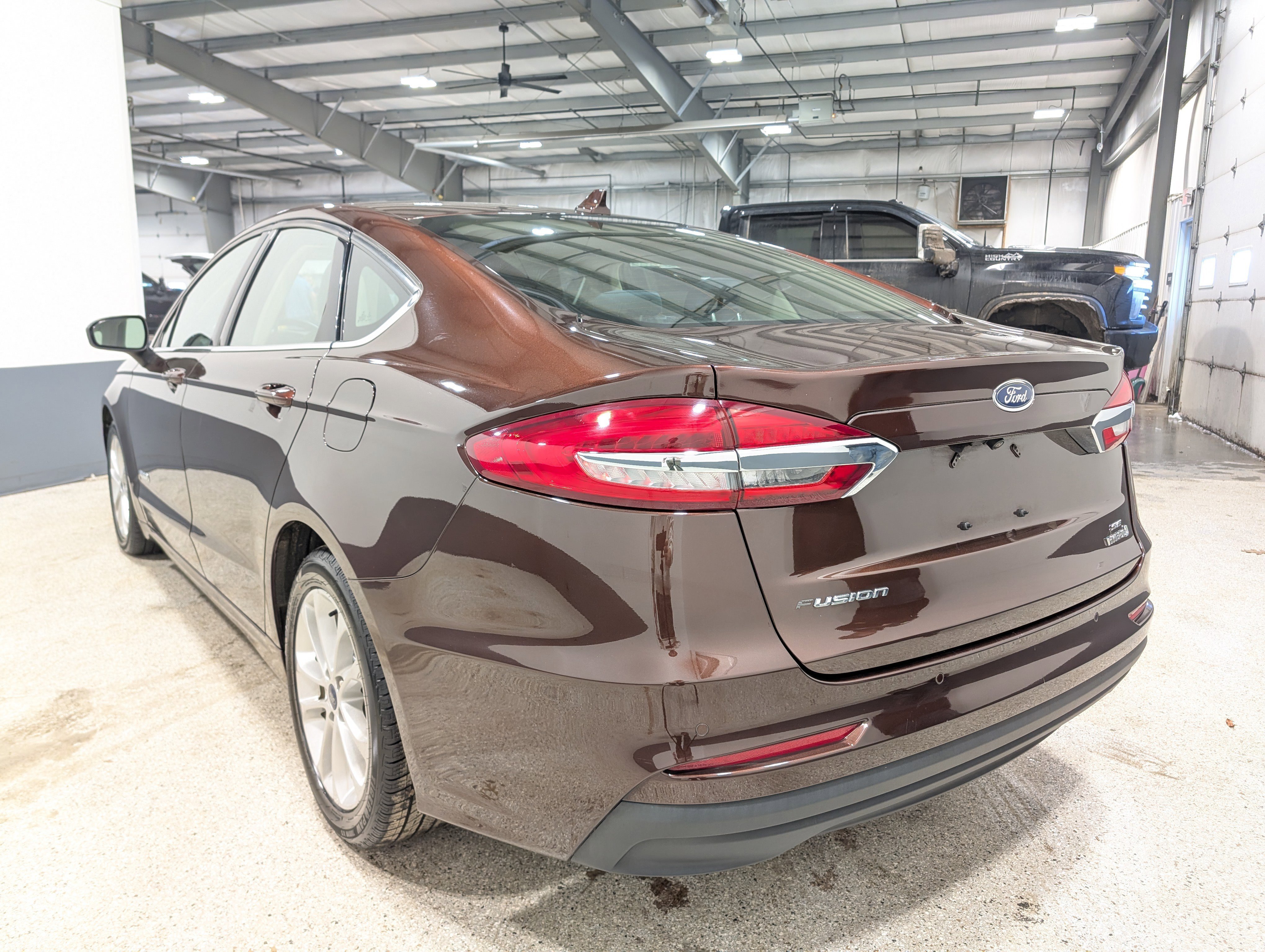 Used 2019 Ford Fusion SE image 5