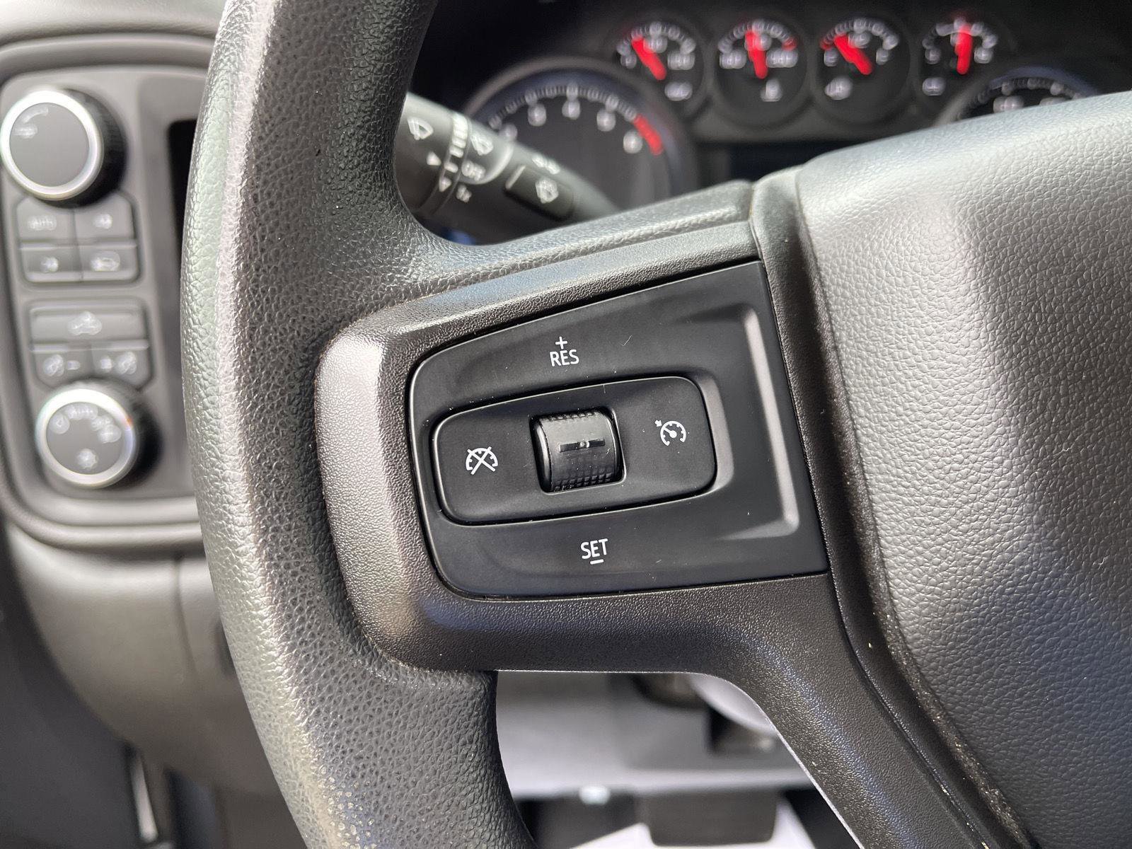 Used 2021 Chevrolet Silverado 1500 Custom AWD/4WD image 19