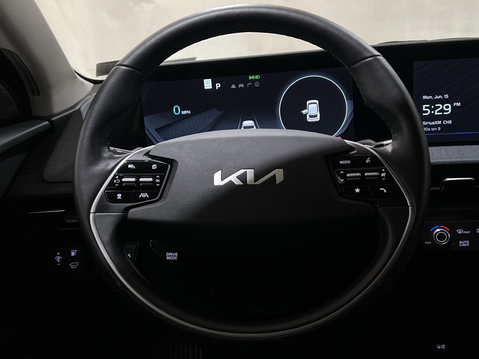 Used 2023 Kia EV6 Wind AWD/4WD image 29