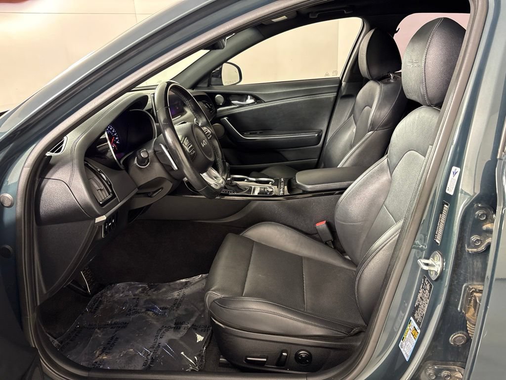 Used 2023 Kia Stinger GT-Line w/ Sun & Sound Package RWD image 26