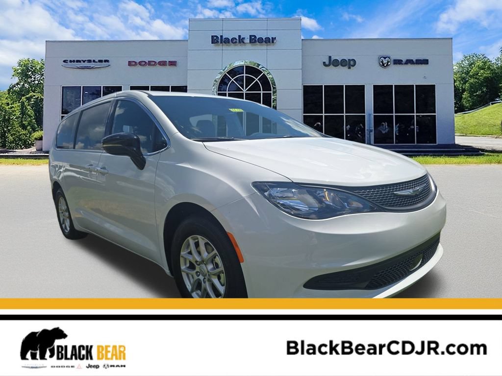 New 2025 Chrysler Voyager LX FWD image 1